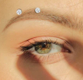 Horziontal Eyebrow