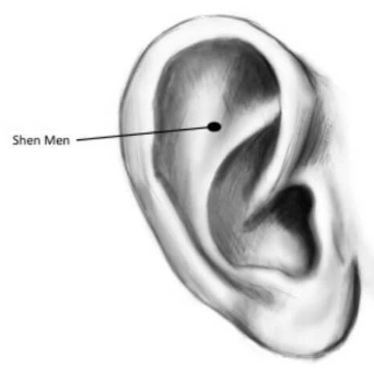 Shen Men piercing