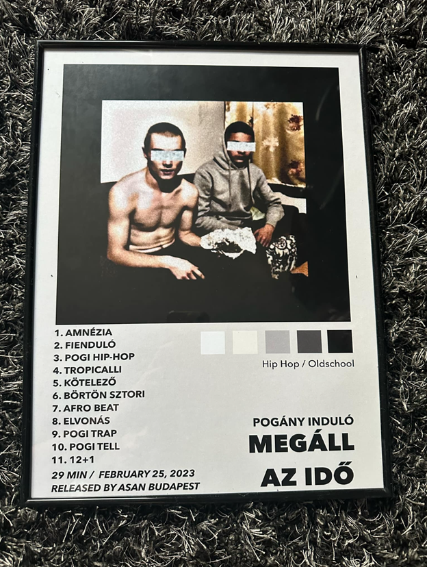 Modern poszter letisztult formákkal és visszafogott színekkel, minimalista enteriőrökhöz