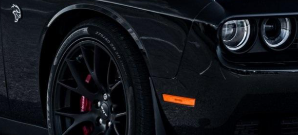 Dodge Challenger SRT Hellcat