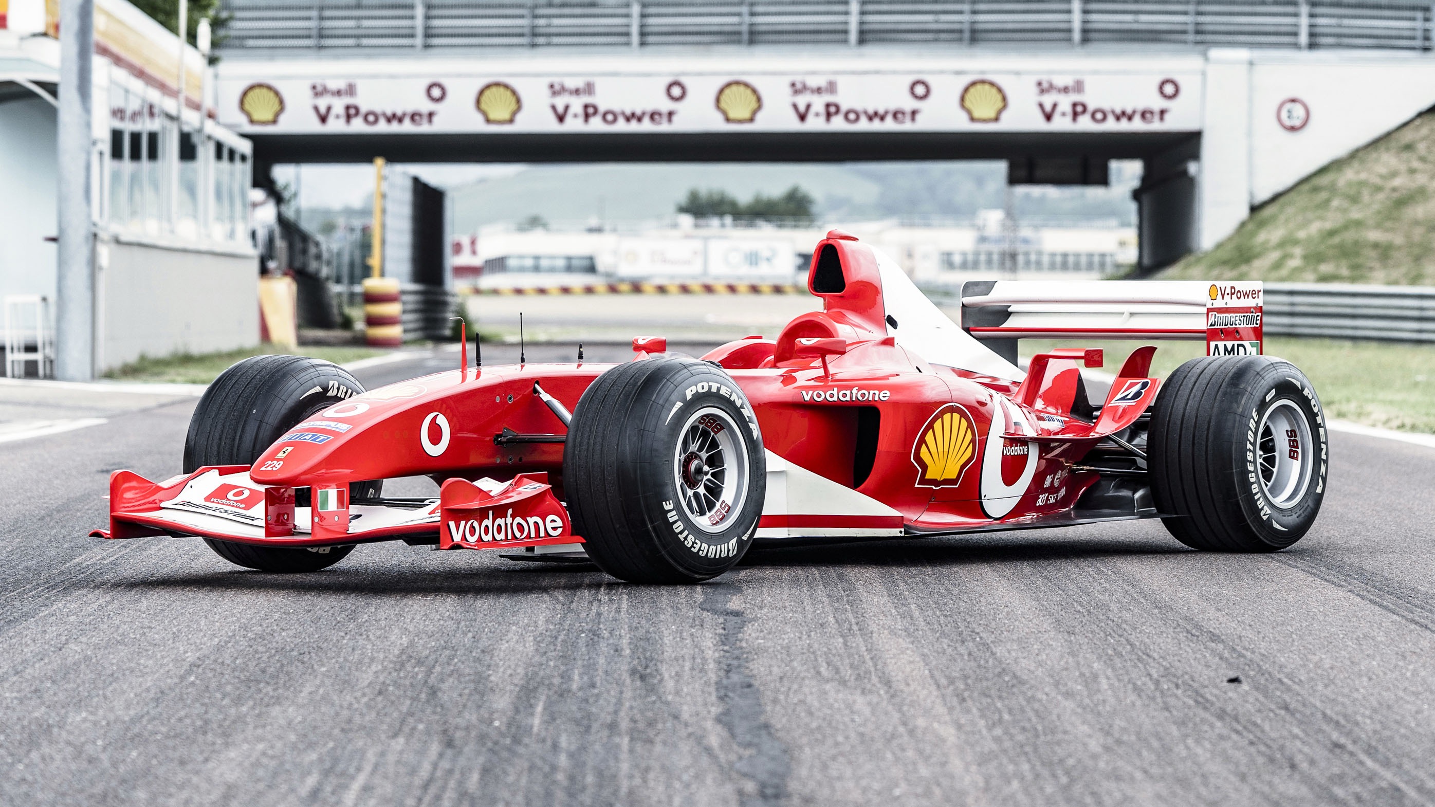 Historic Ferrari team or car
