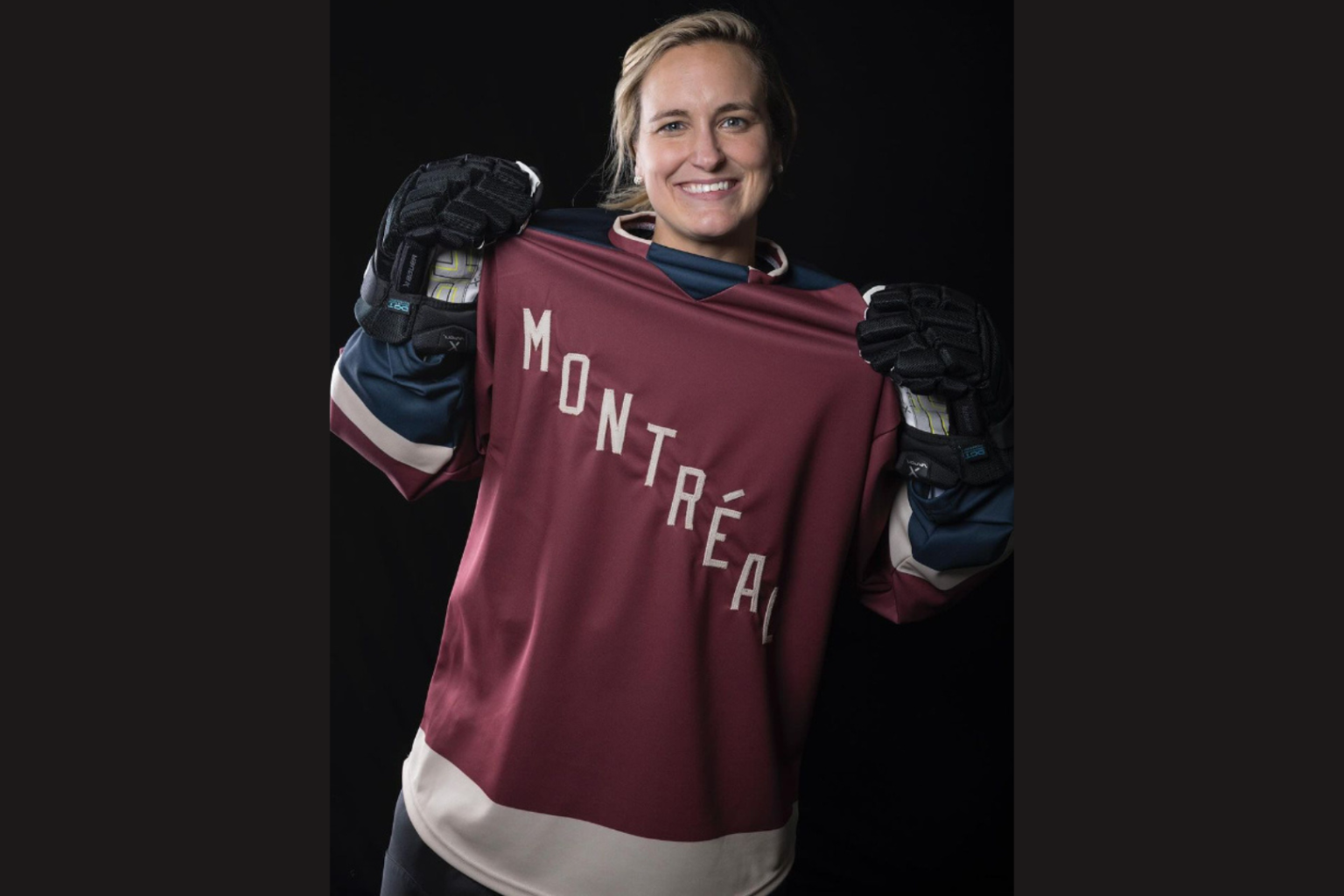 Marie-Philip Poulin face
