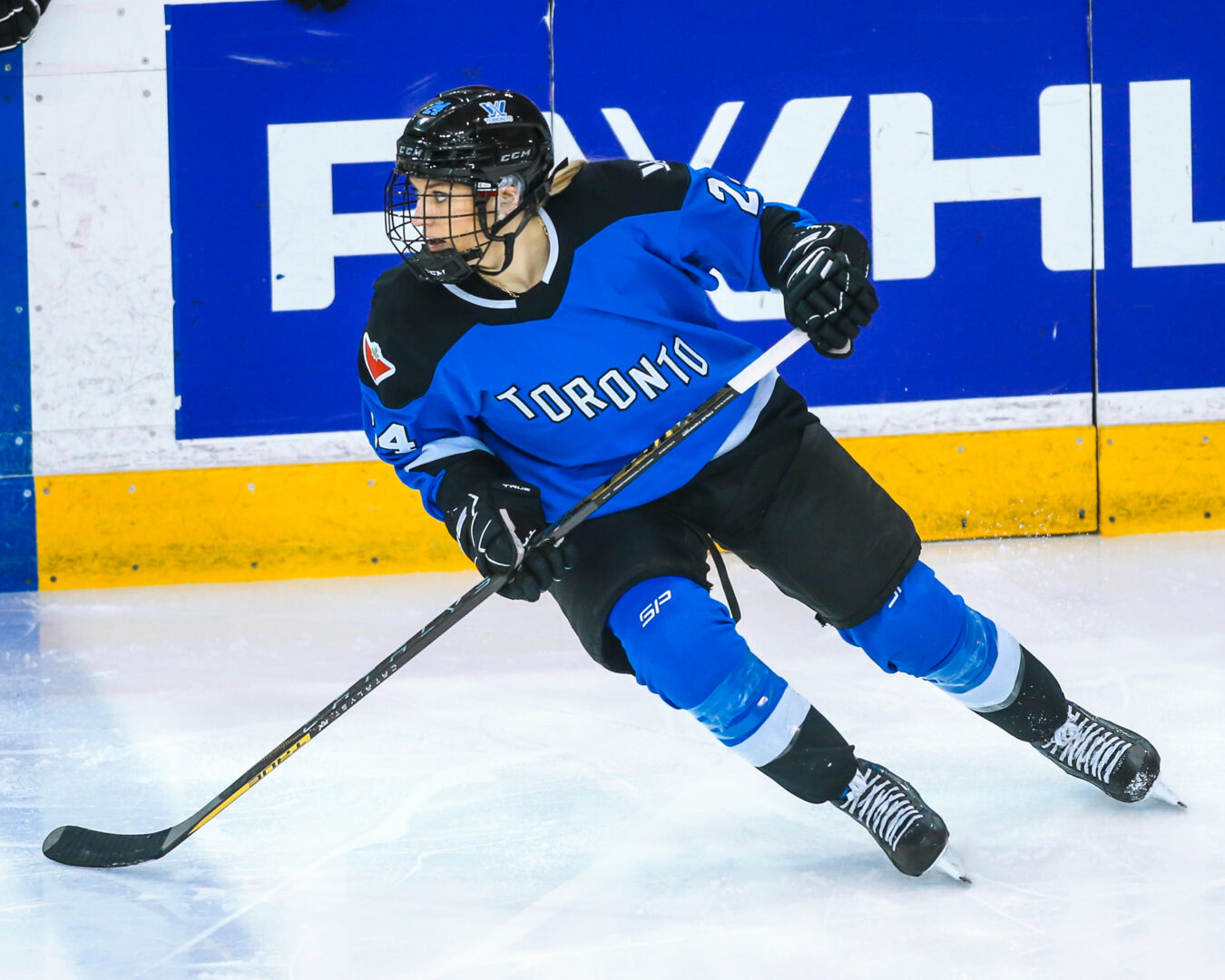 Natalie Spooner professional